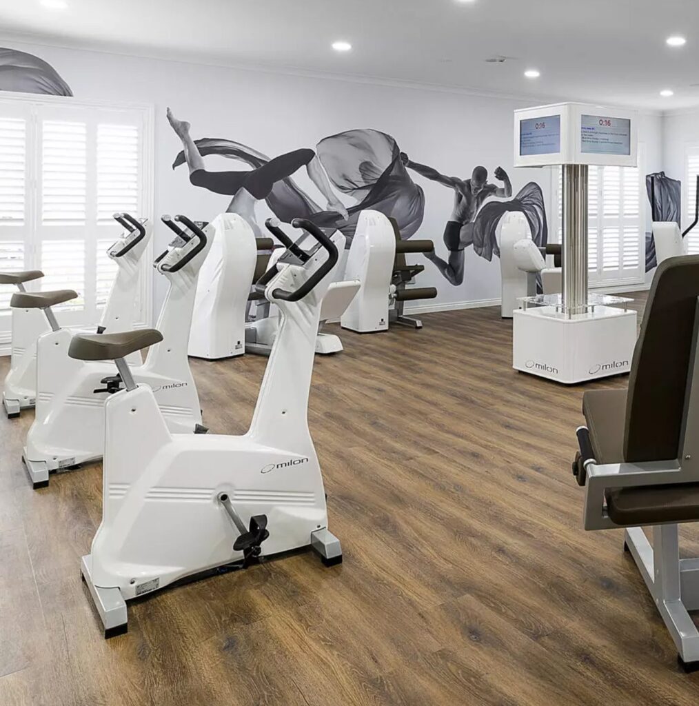 beachmereBay-gym-tile