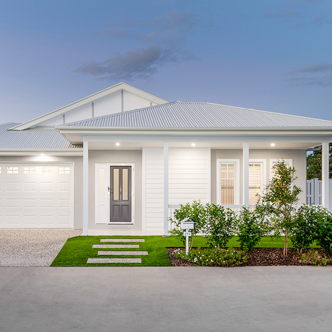 palm lake resort beachmere bay home 2